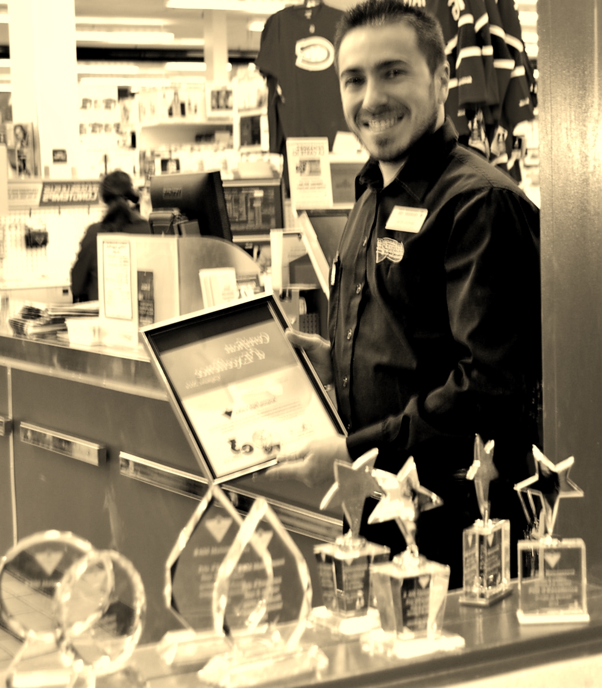 Canadian Tire Maisonneuve wins the award for Best Customer Service in